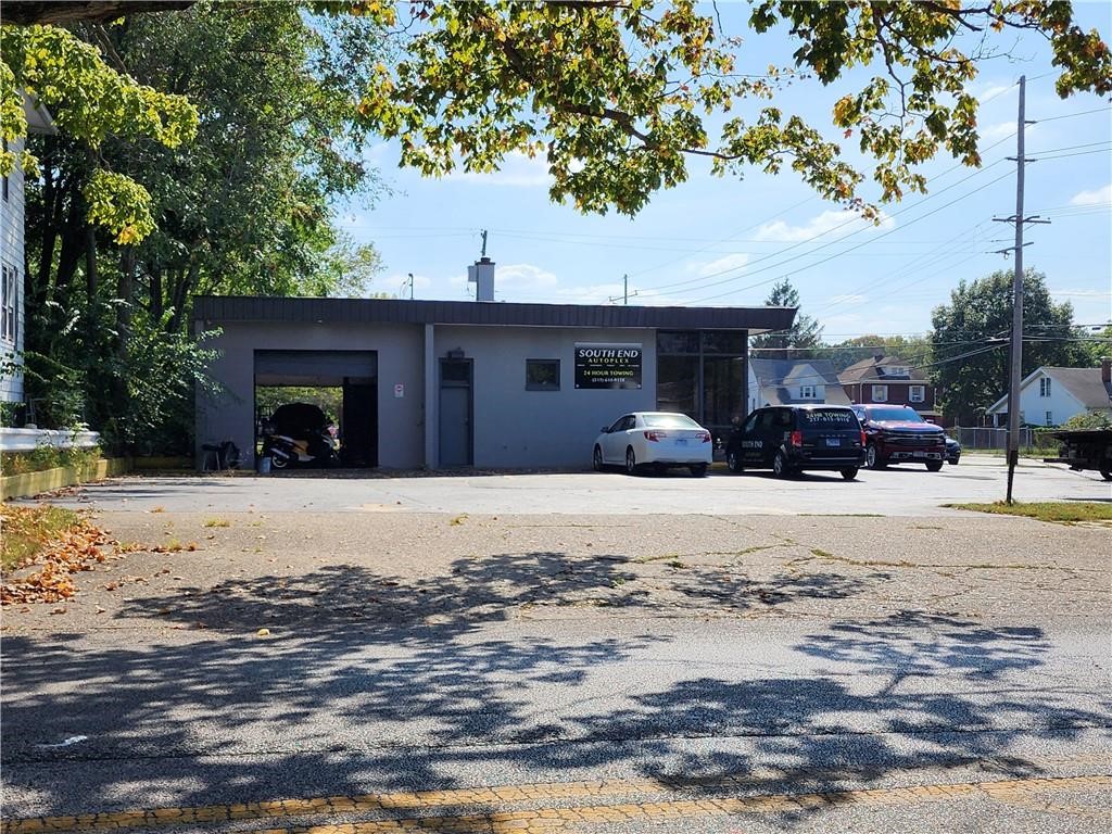 1215 E Prairie Street