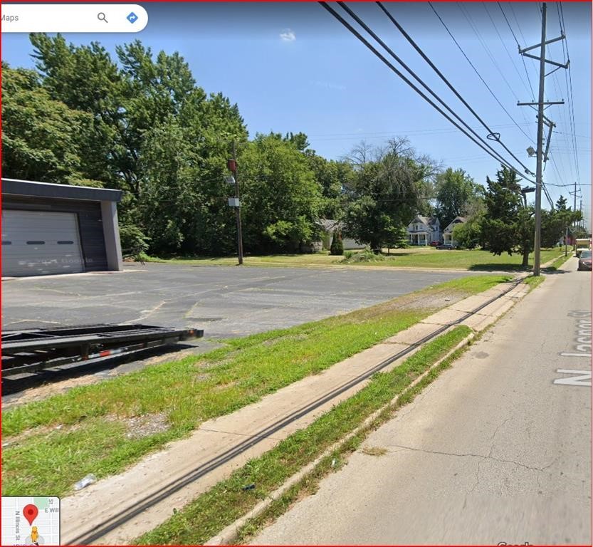 1215 E Prairie Street