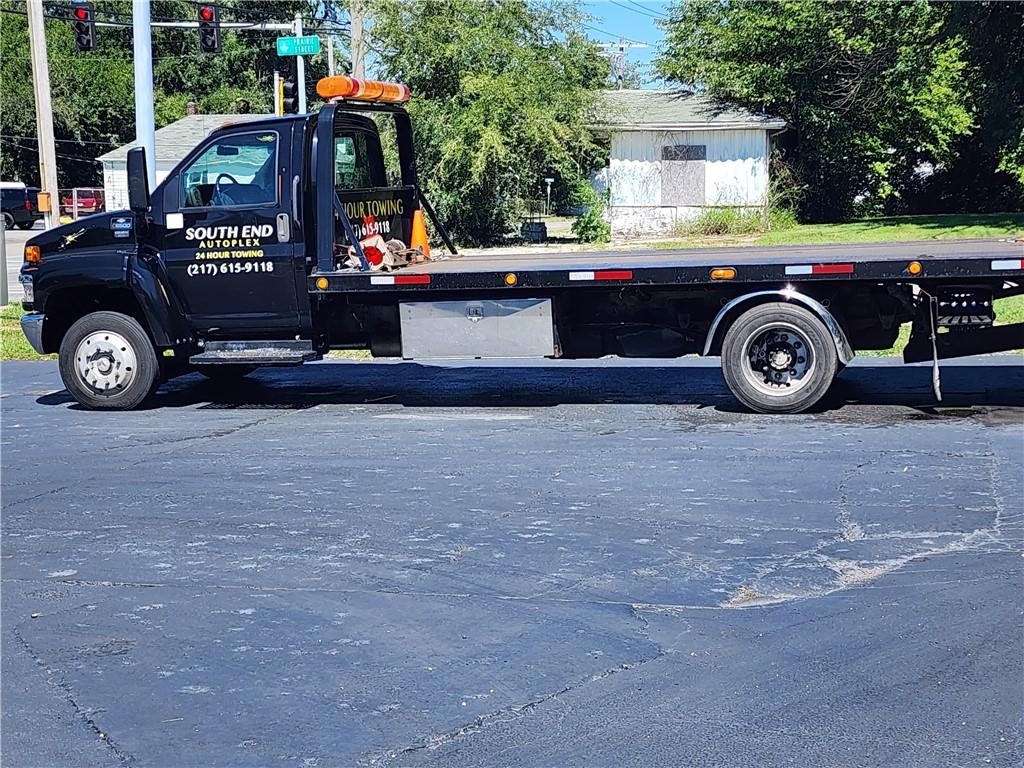 1215 E Prairie Street