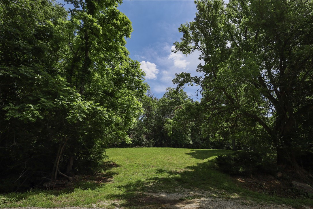 410 N Kruse Road