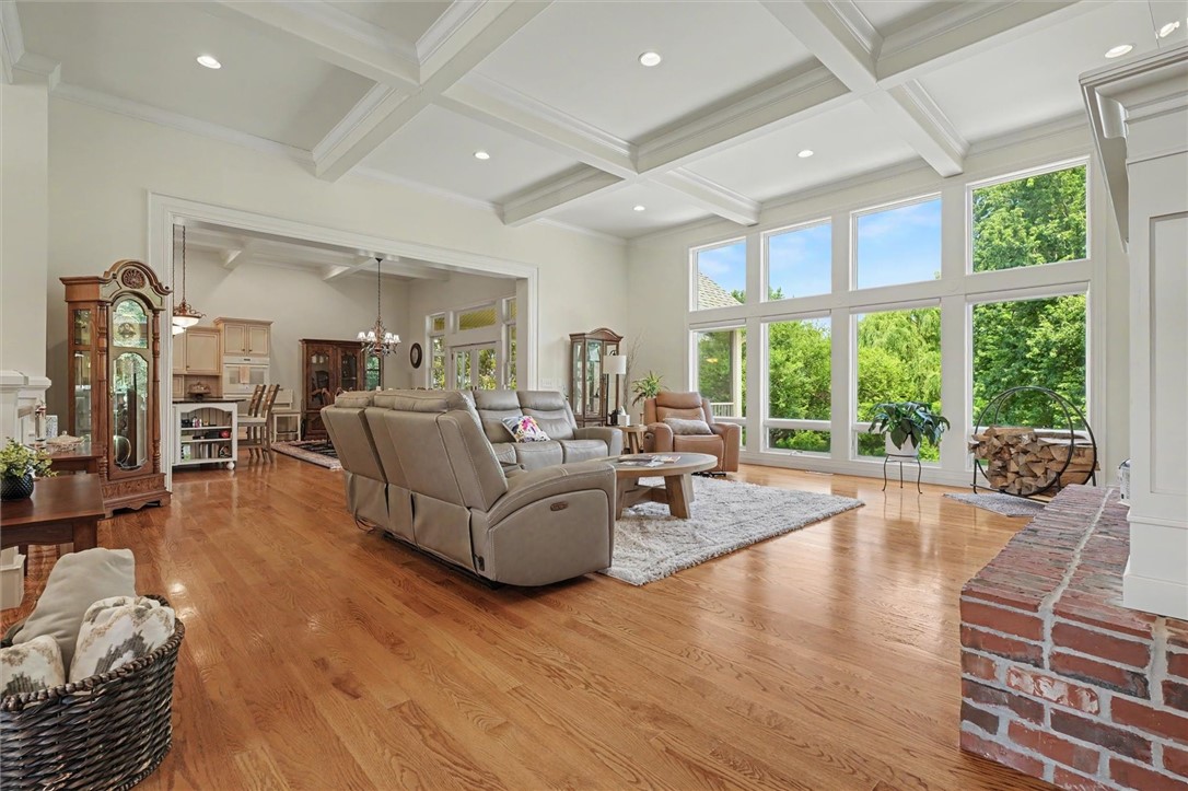 1270 W Hickory Point Road