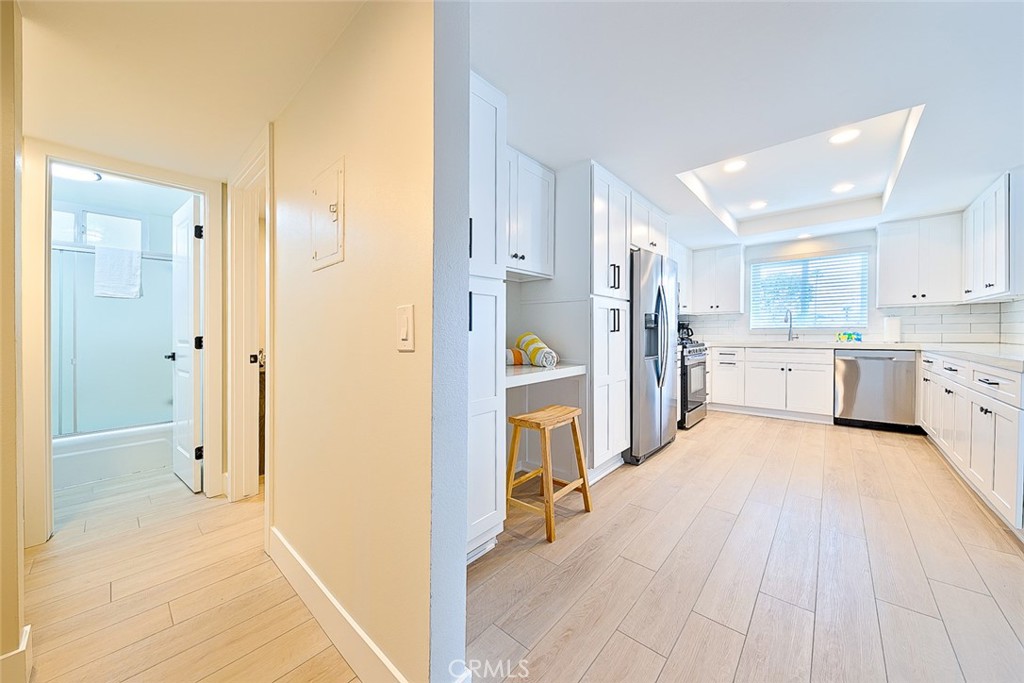 2711 W Balboa Boulevard