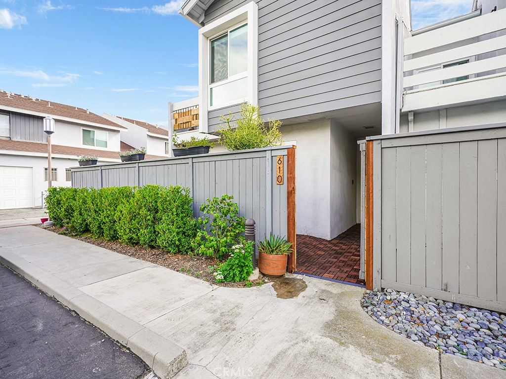 610 Shasta Lane