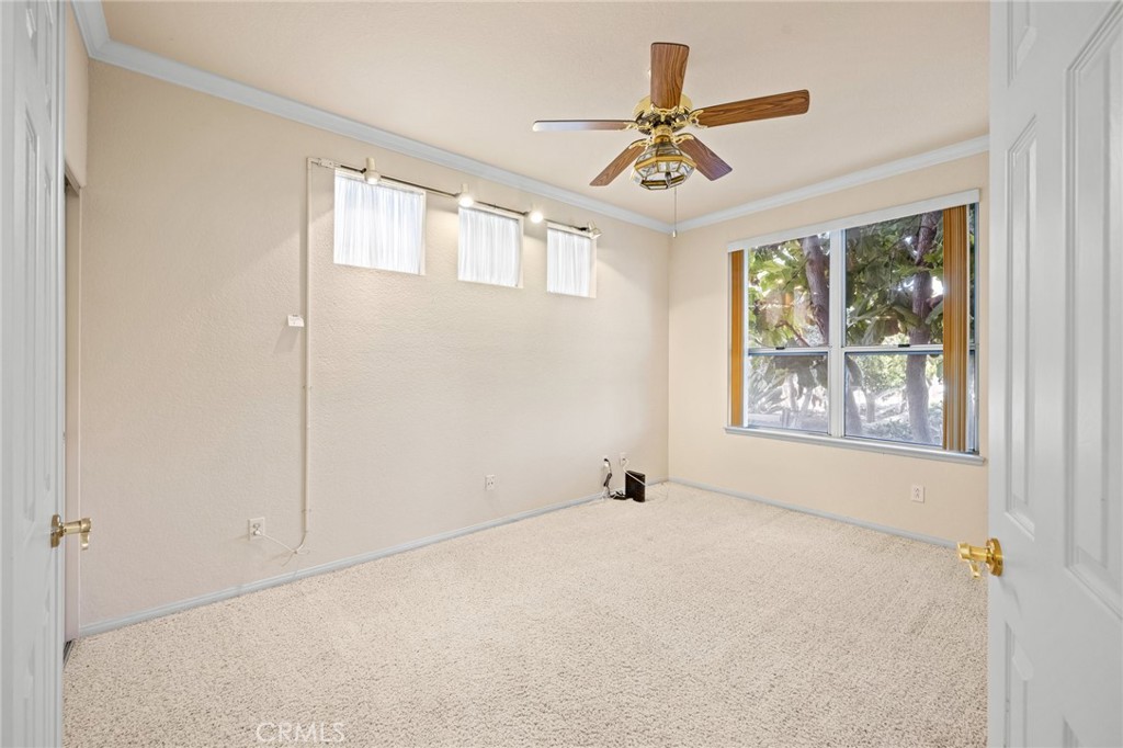 5118 Avenida De La Plata