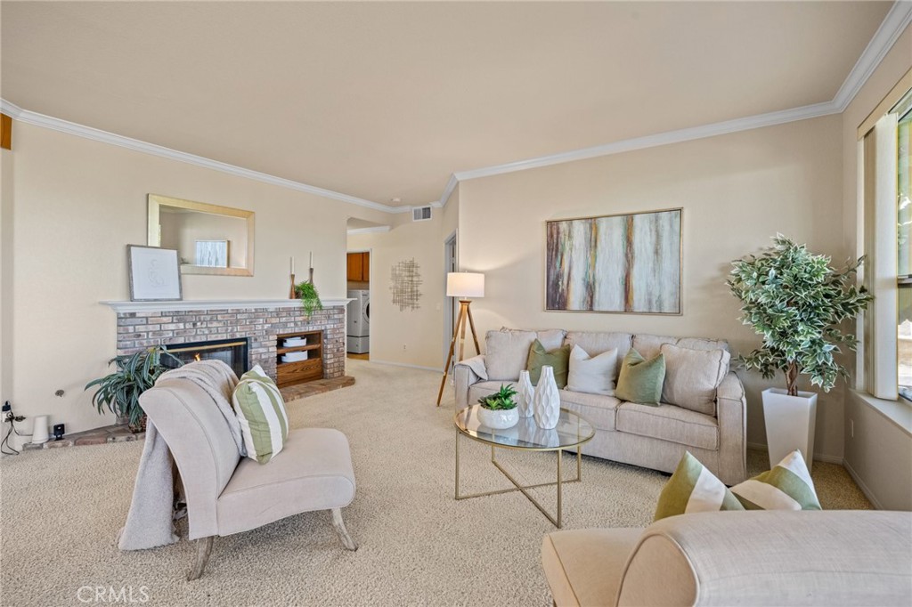 5118 Avenida De La Plata