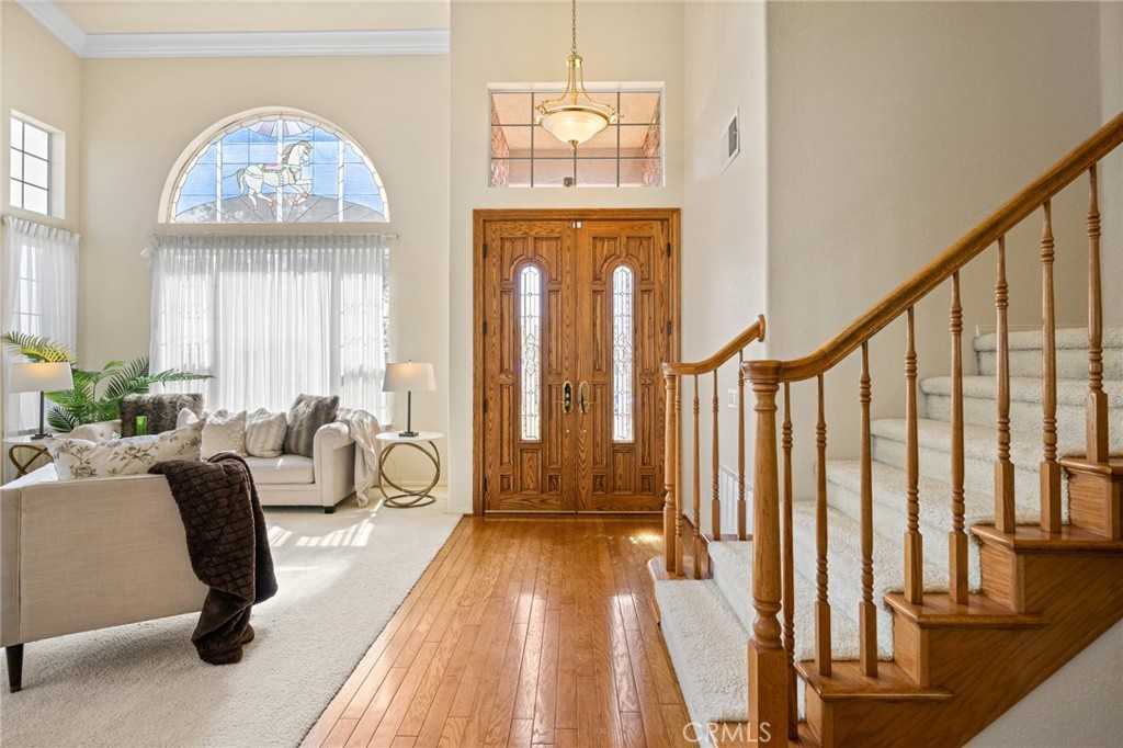 5118 Avenida De La Plata