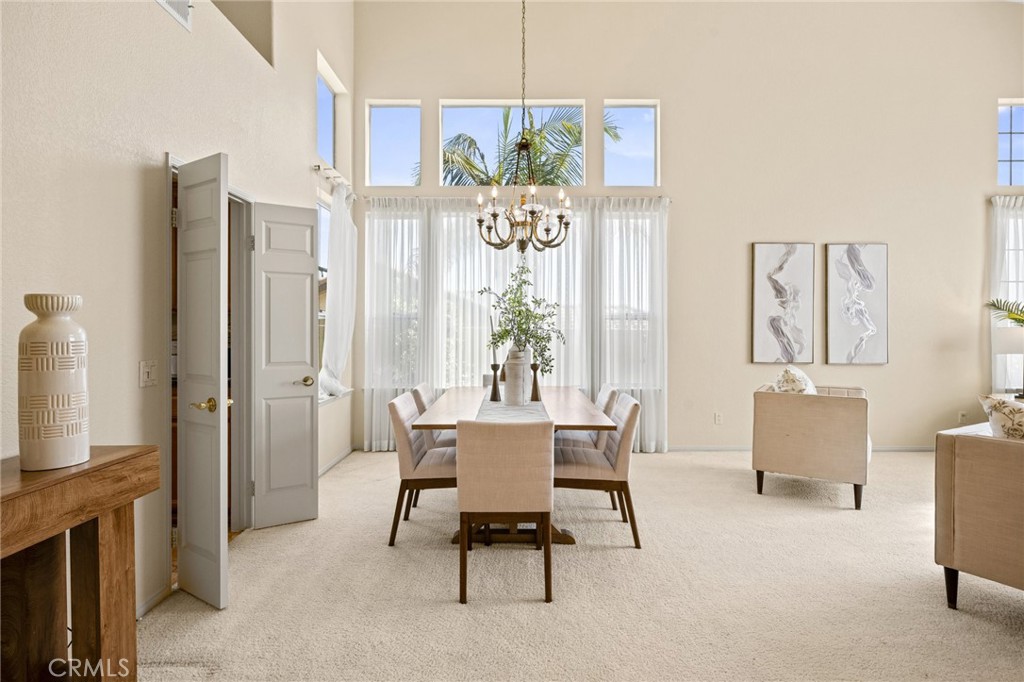 5118 Avenida De La Plata