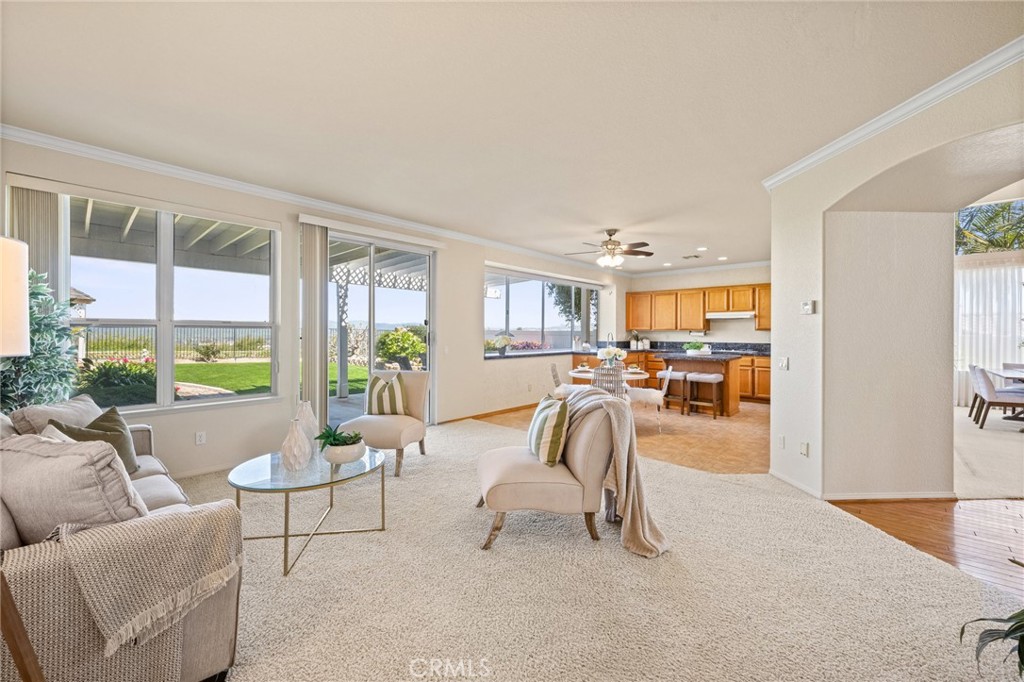 5118 Avenida De La Plata