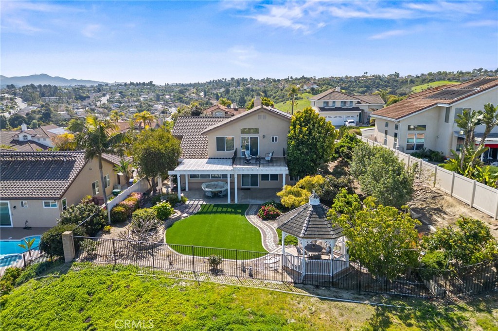 5118 Avenida De La Plata