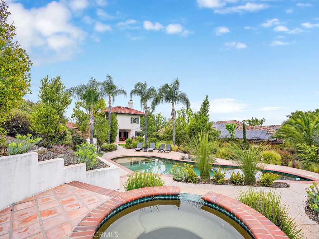 508 Lantern Crest Drive