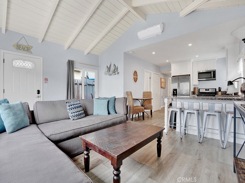 1320 W Balboa Boulevard