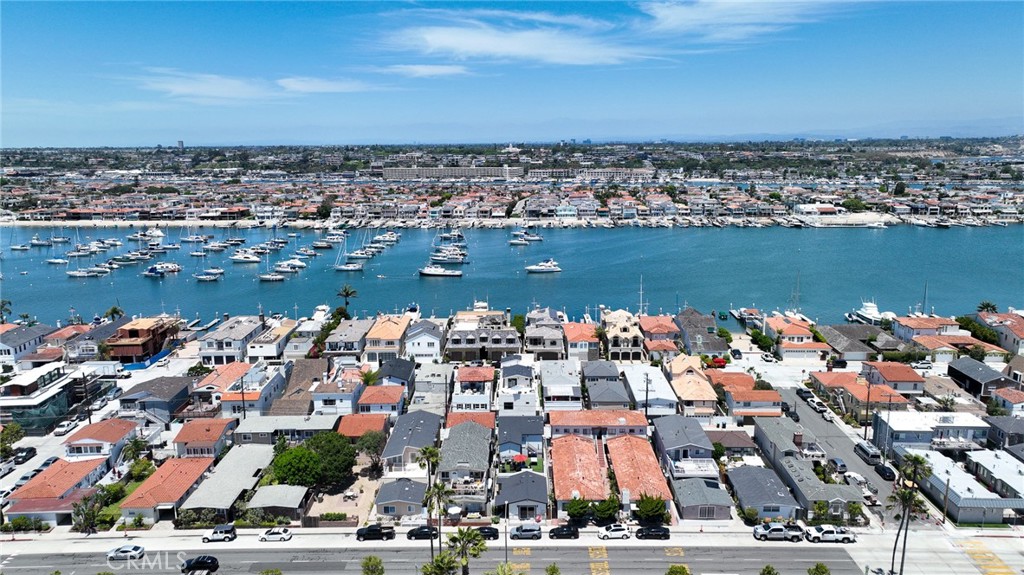 1320 W Balboa Boulevard