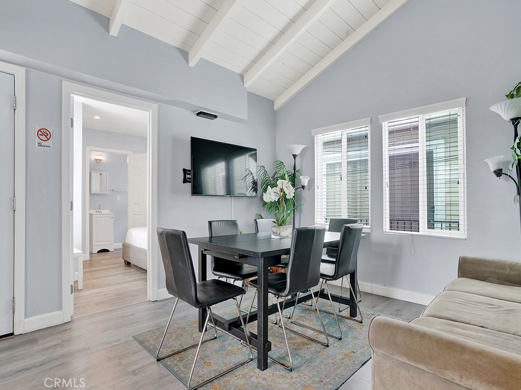 1320 W Balboa Boulevard