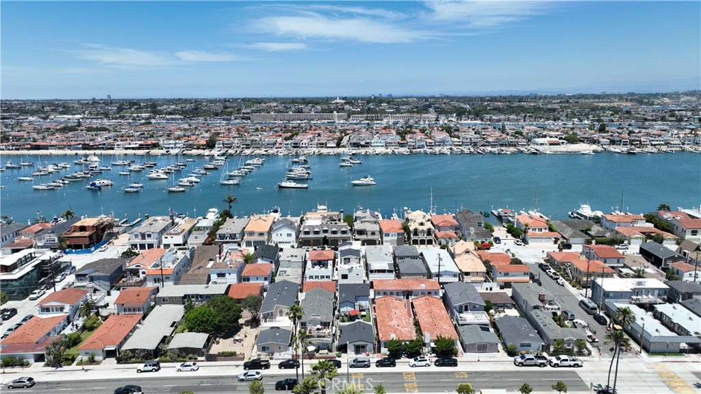 1320 W Balboa Boulevard