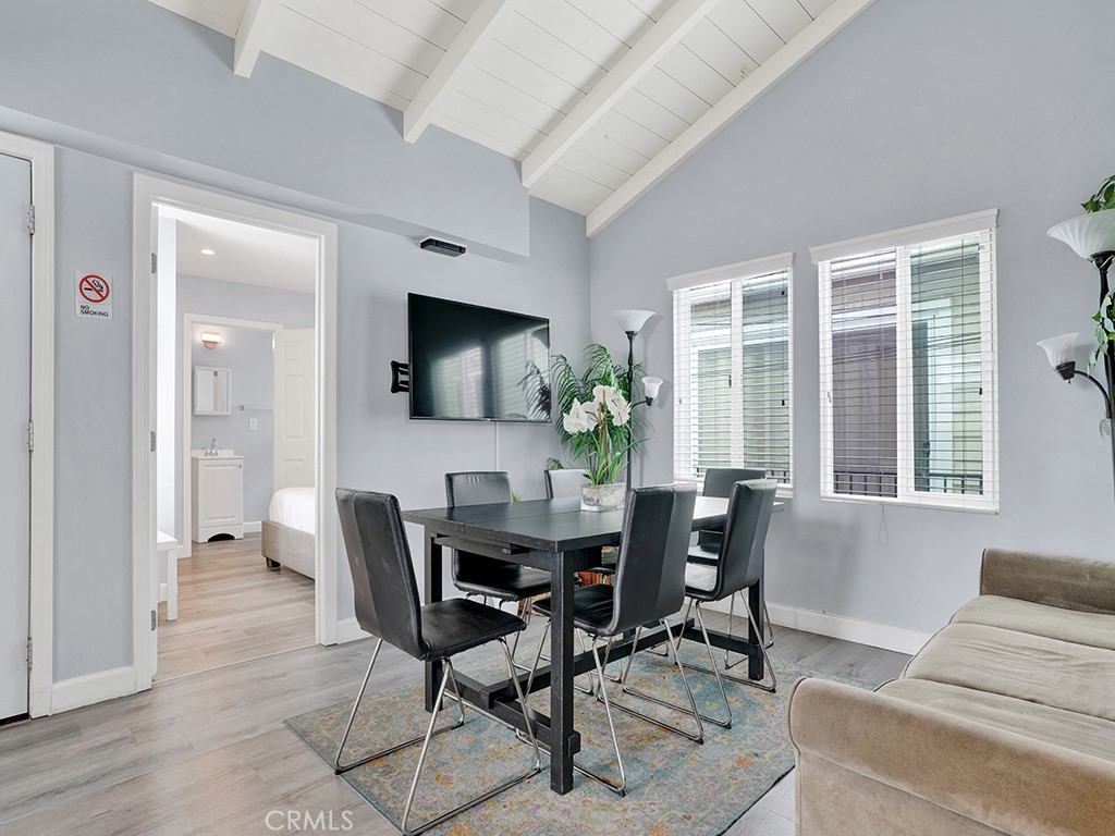 1320 W Balboa Boulevard