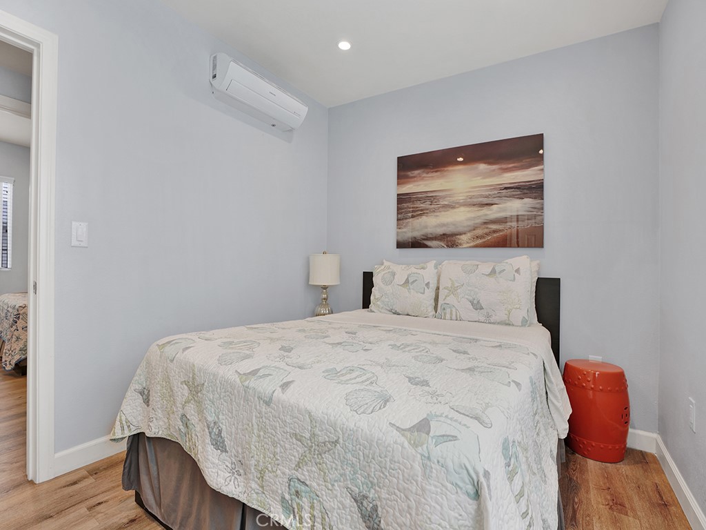 1320 W Balboa Boulevard