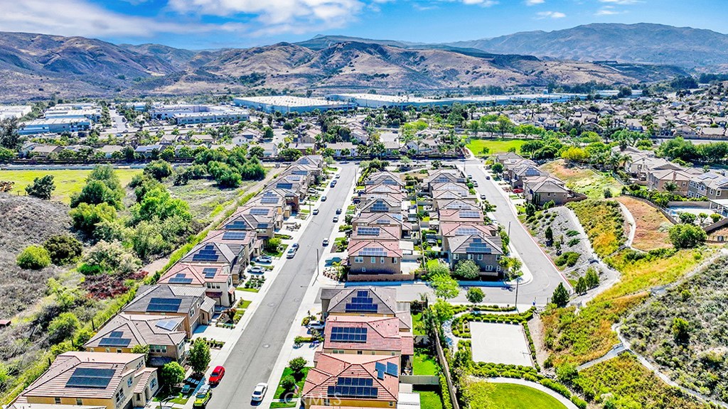 8967 Sunshine Valley Way