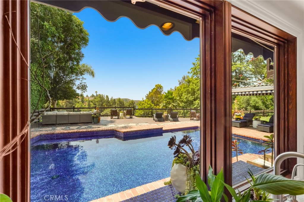 6312 Tahoe Drive