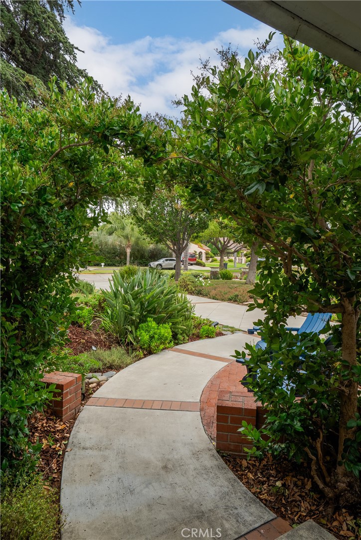 2014 N Flower Street