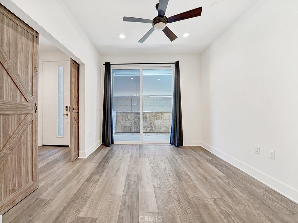 1658 Topanga