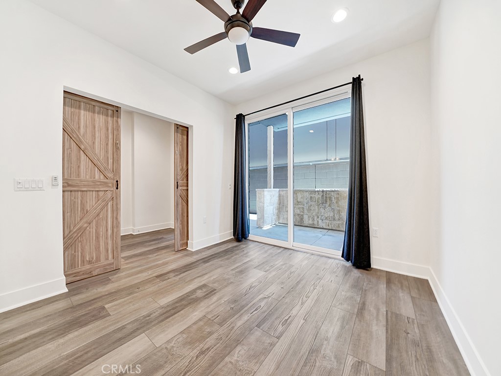 1658 Topanga
