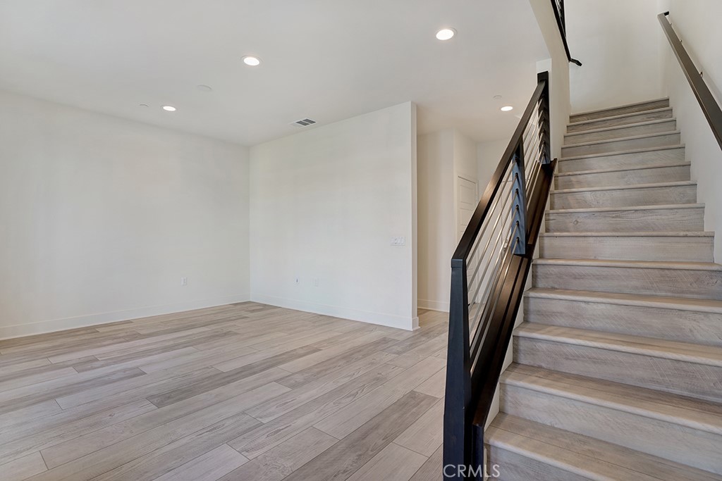 683 W 17th Street