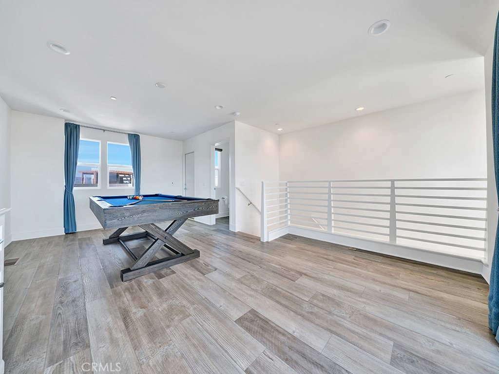 1658 Topanga