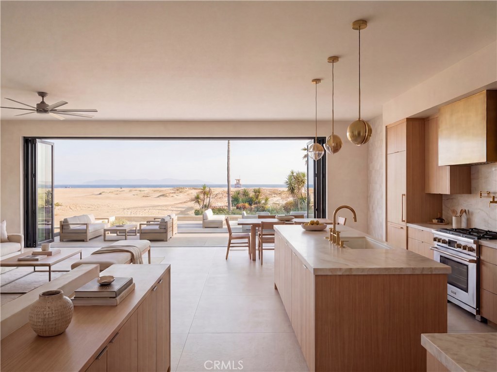 306 E Oceanfront