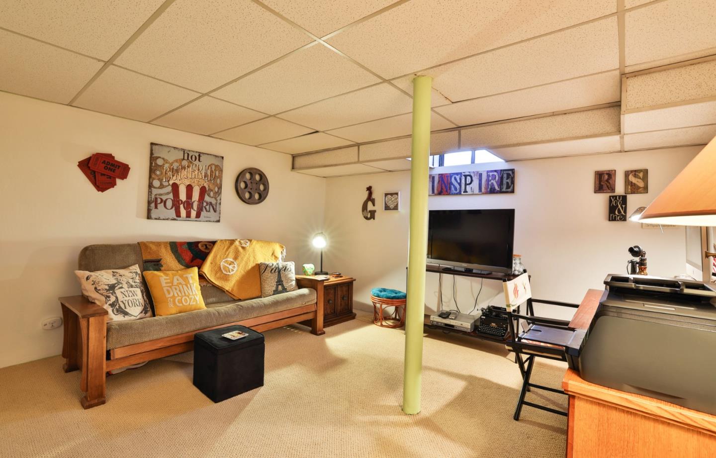 805 East Taylor Street