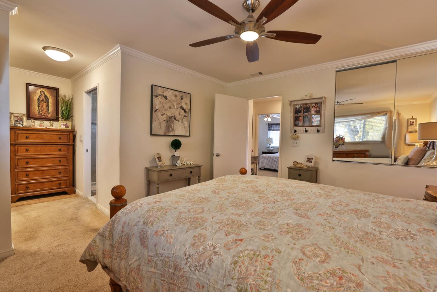 12155 Columbet Avenue