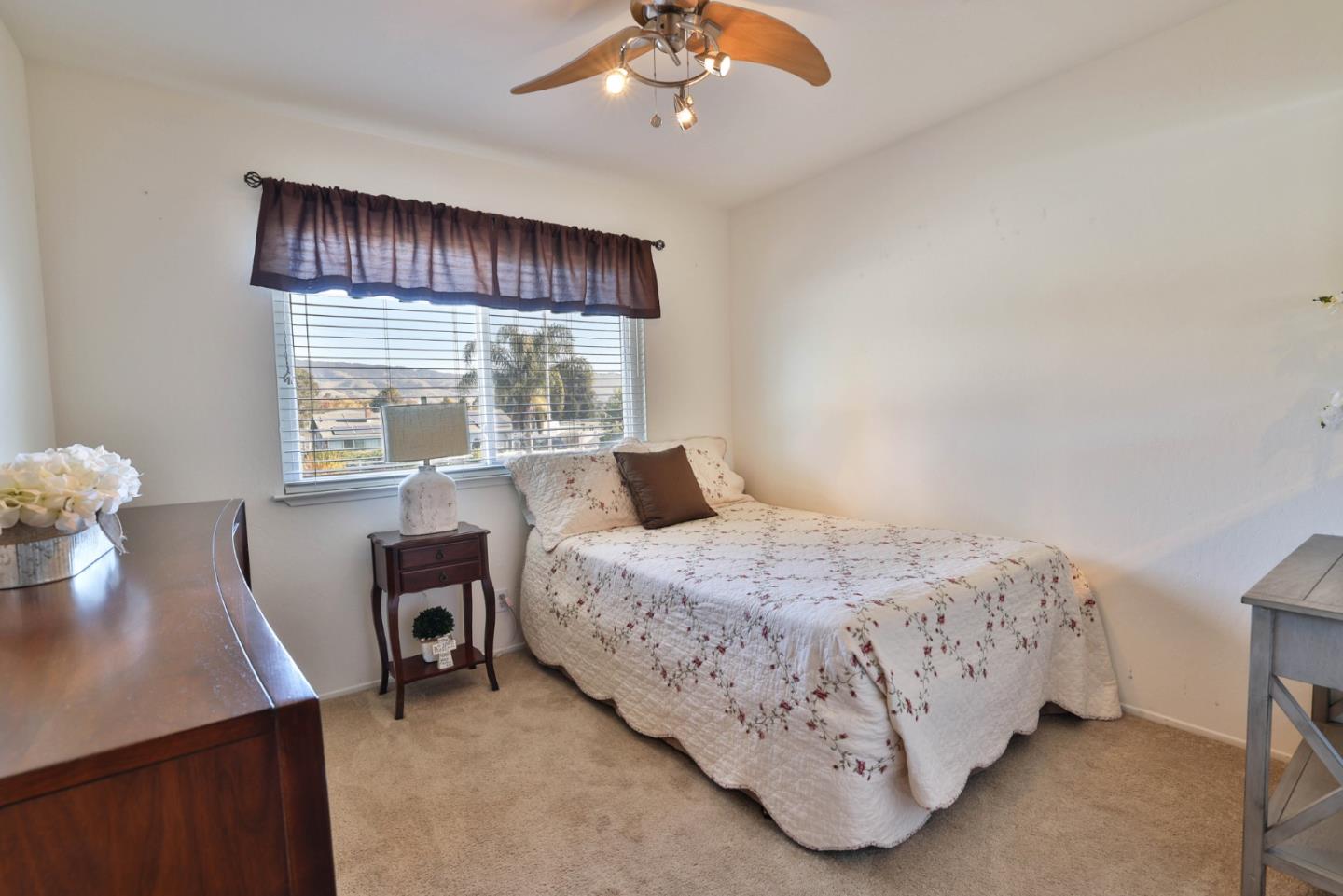 12155 Columbet Avenue