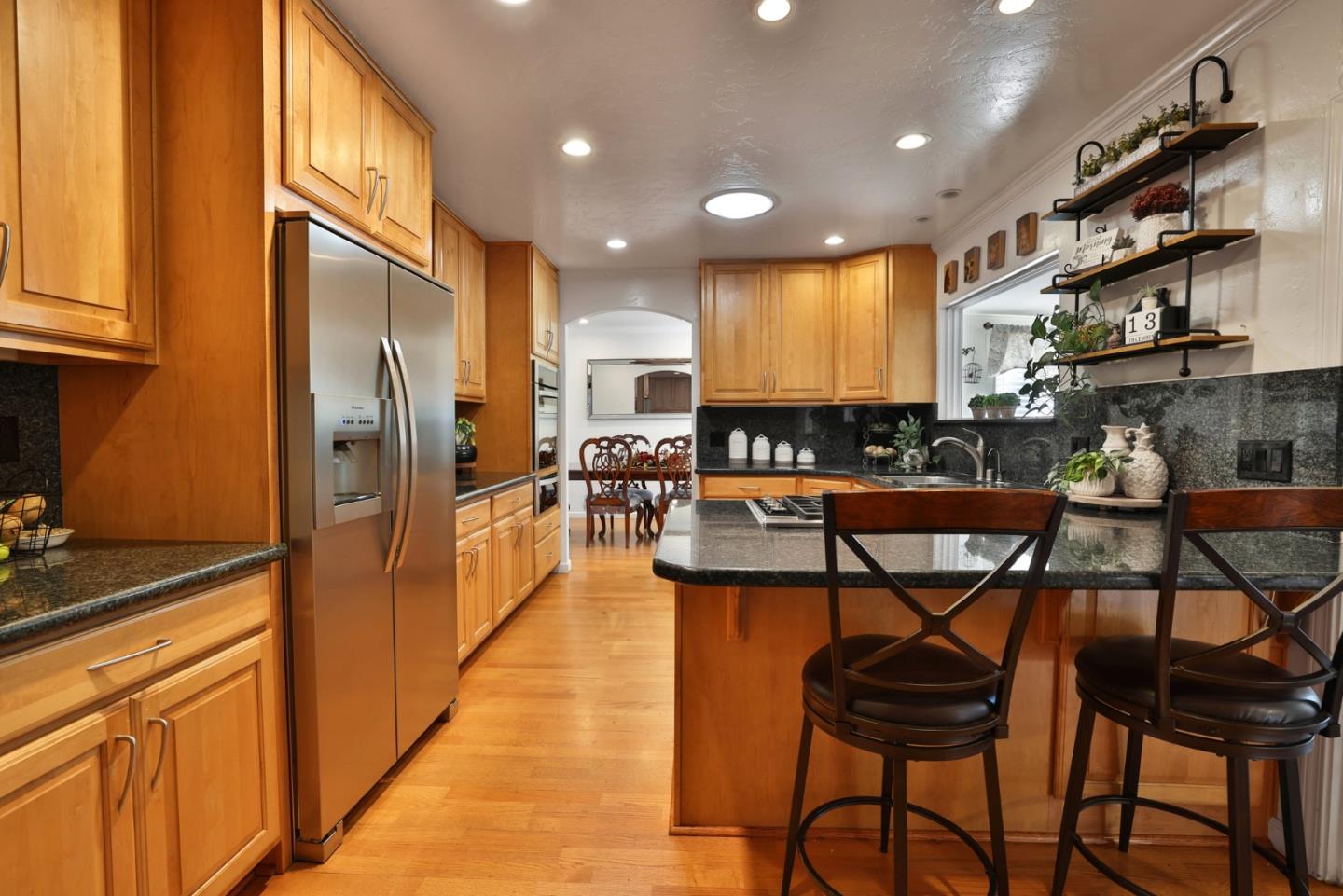 12155 Columbet Avenue