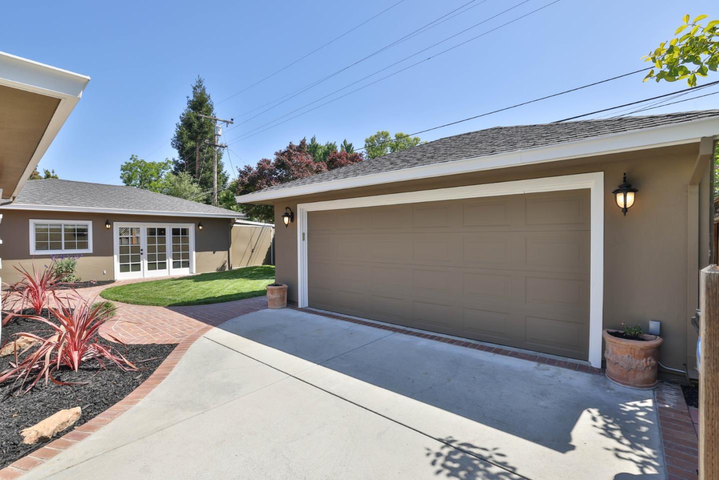 1550 San Gabriel Way