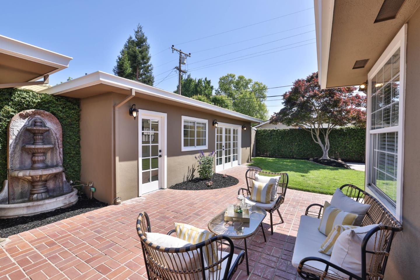 1550 San Gabriel Way