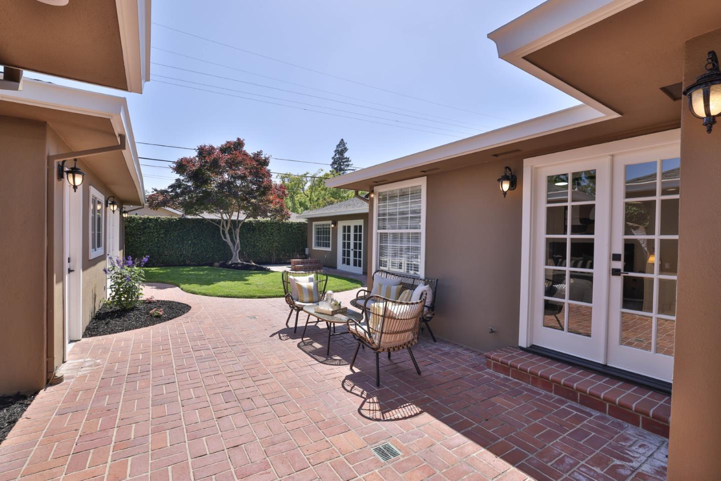 1550 San Gabriel Way
