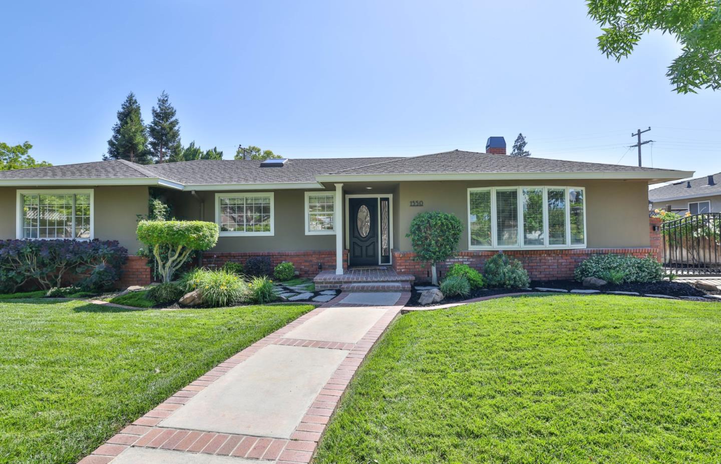 1550 San Gabriel Way