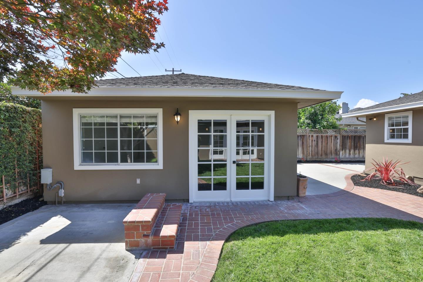 1550 San Gabriel Way