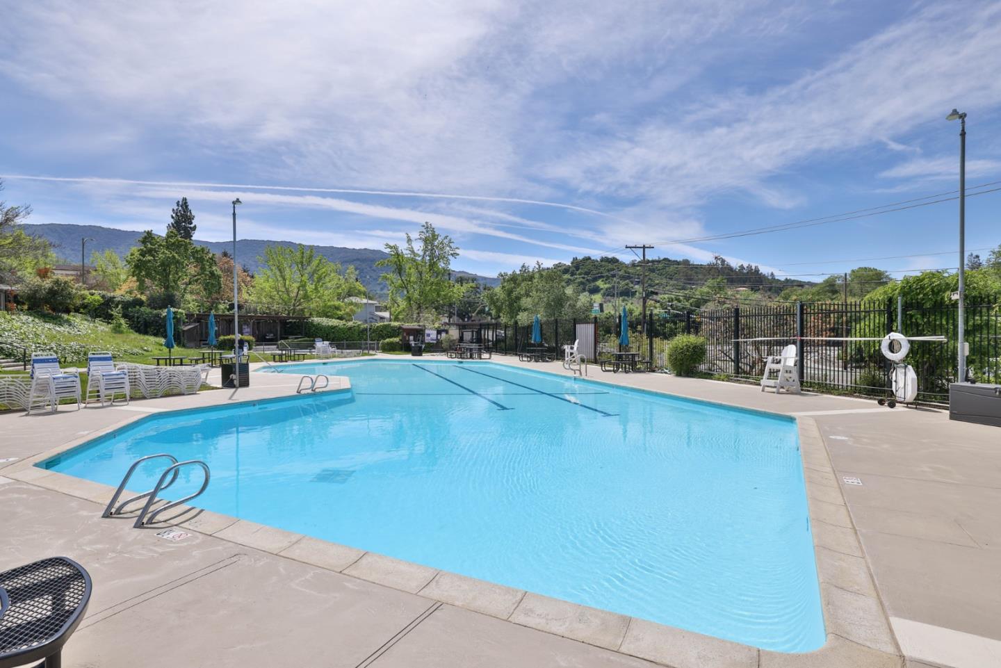 5963 Vera Cruz DR