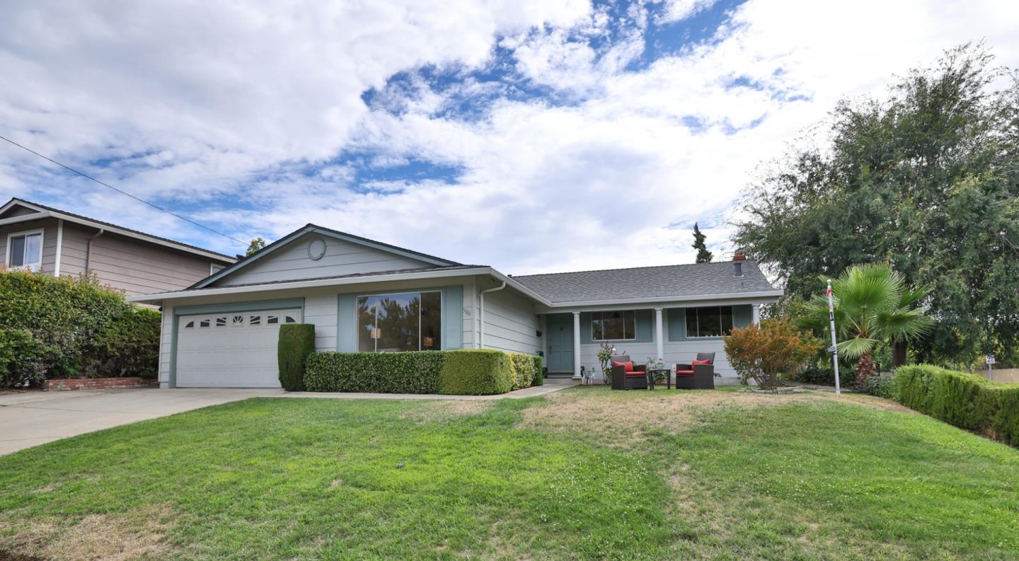 5963 Vera Cruz DR