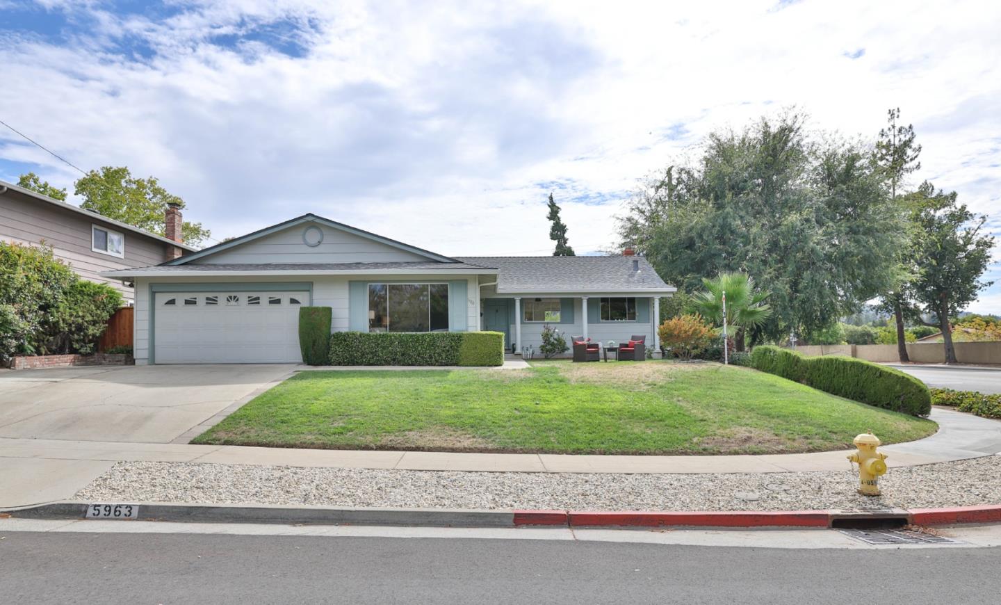 5963 Vera Cruz DR