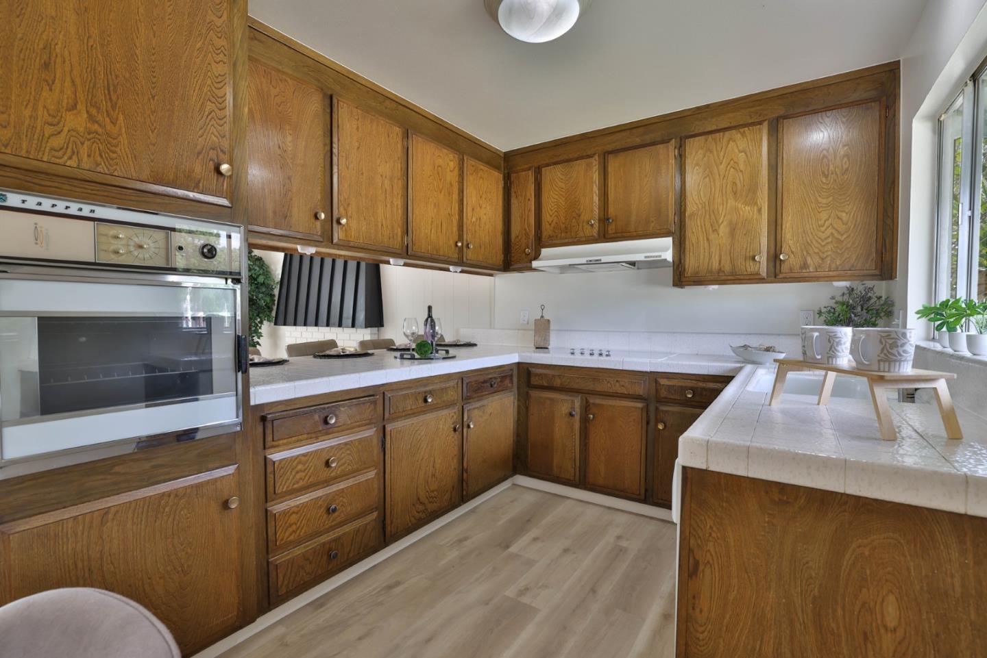 5963 Vera Cruz DR