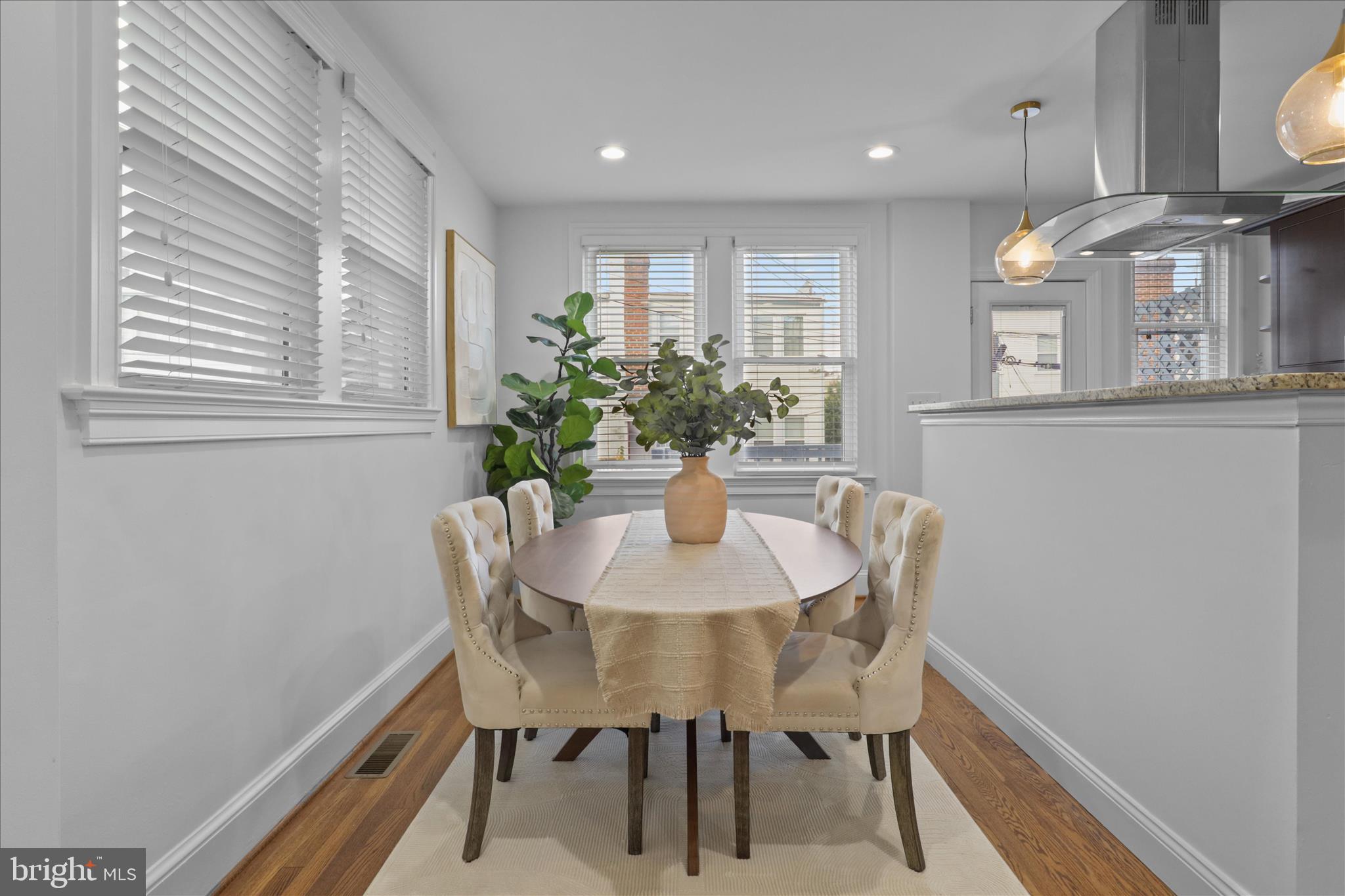 521 QUINTANA PLACE NW