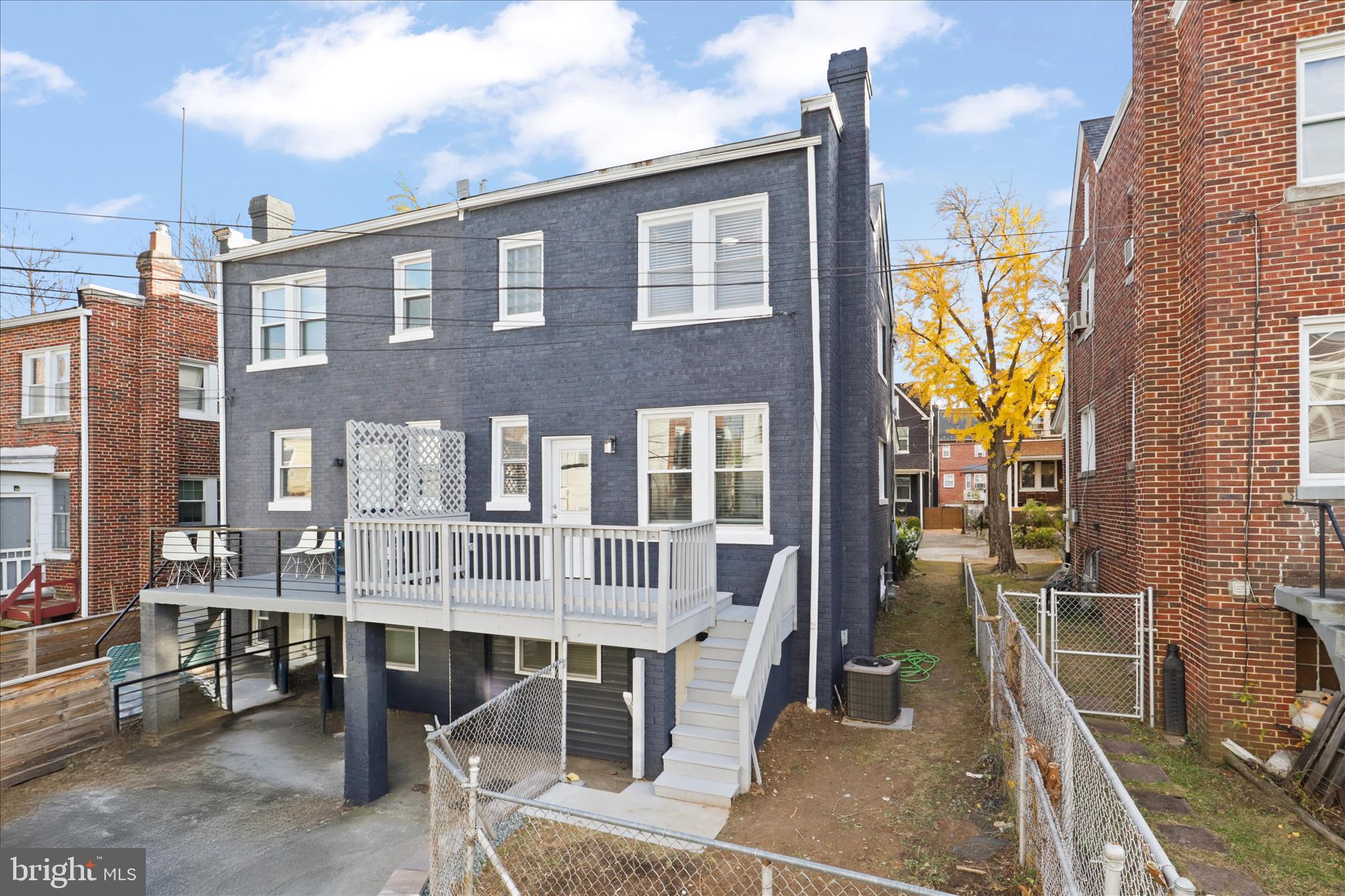 521 QUINTANA PLACE NW