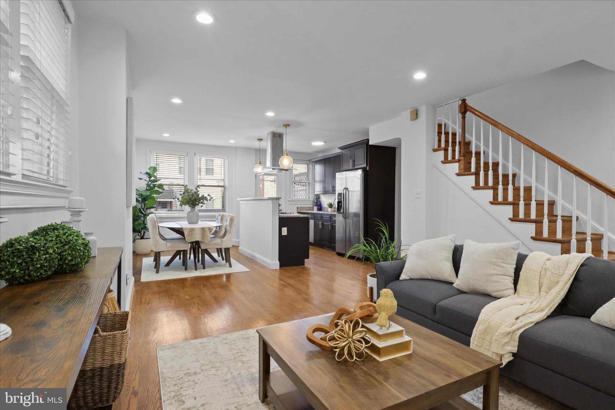 521 QUINTANA PLACE NW