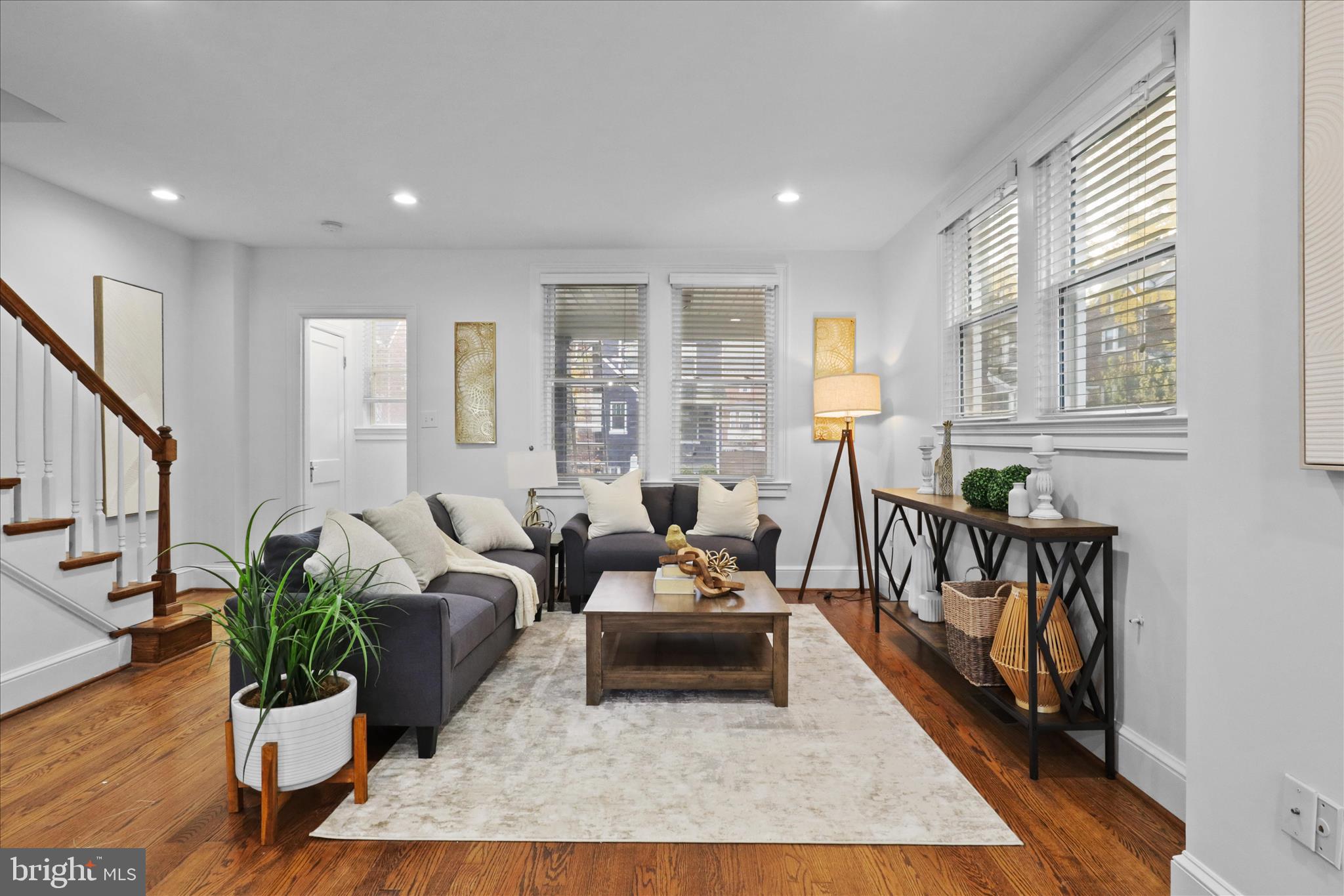 521 QUINTANA PLACE NW