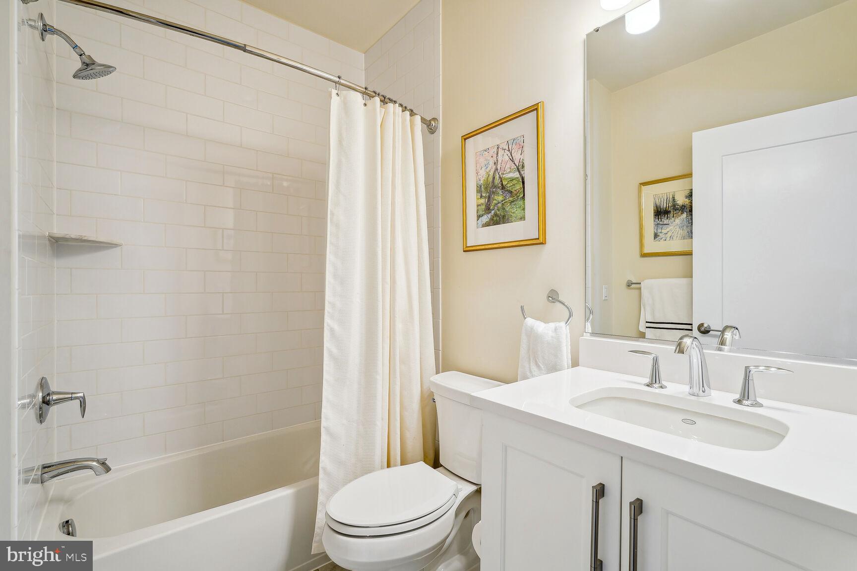 3603 Chevy Chase Lake Dr