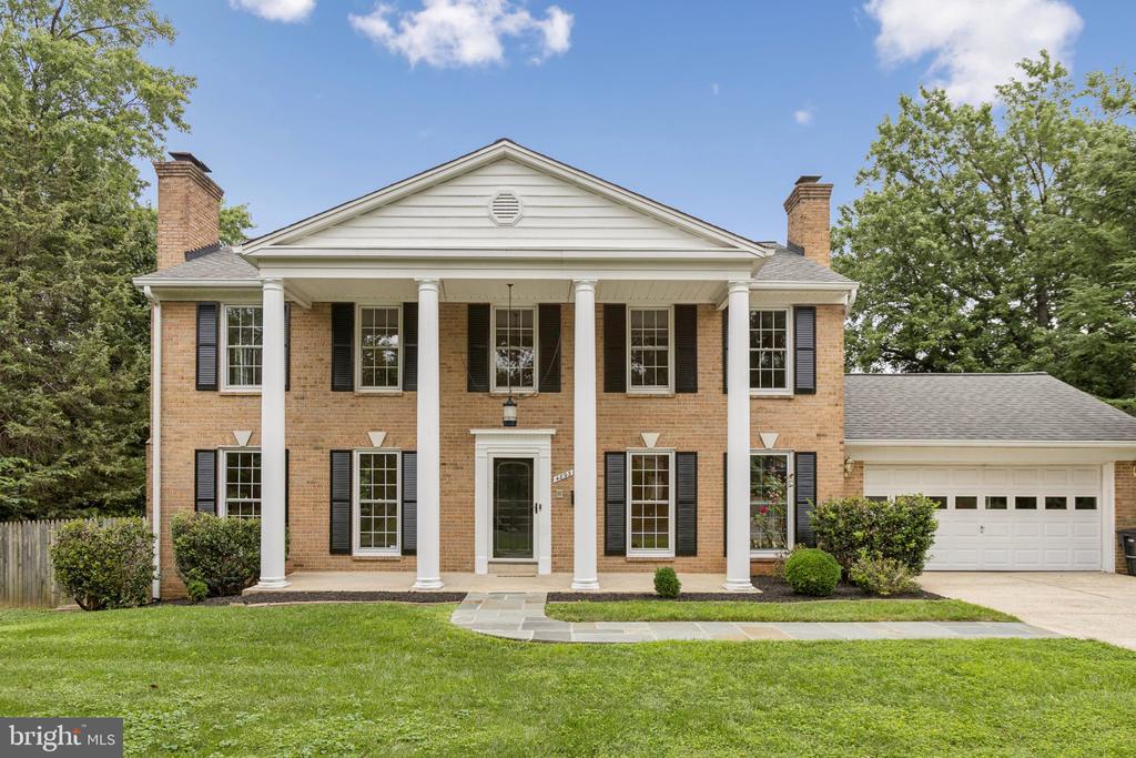 4893 35TH ROAD N