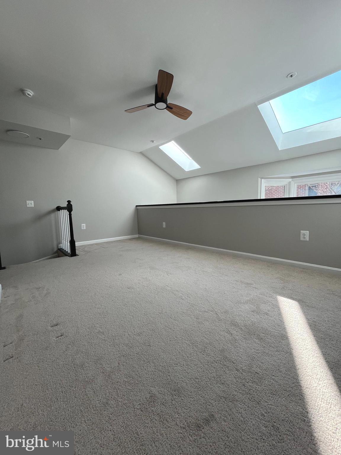 647 N TAZEWELL STREET