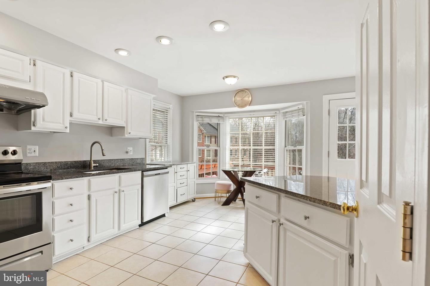 12701 Dogwood Hills Ln
