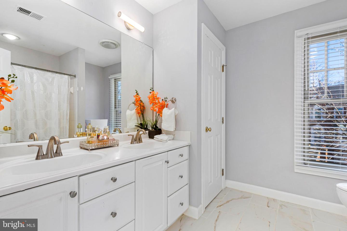 12701 Dogwood Hills Ln